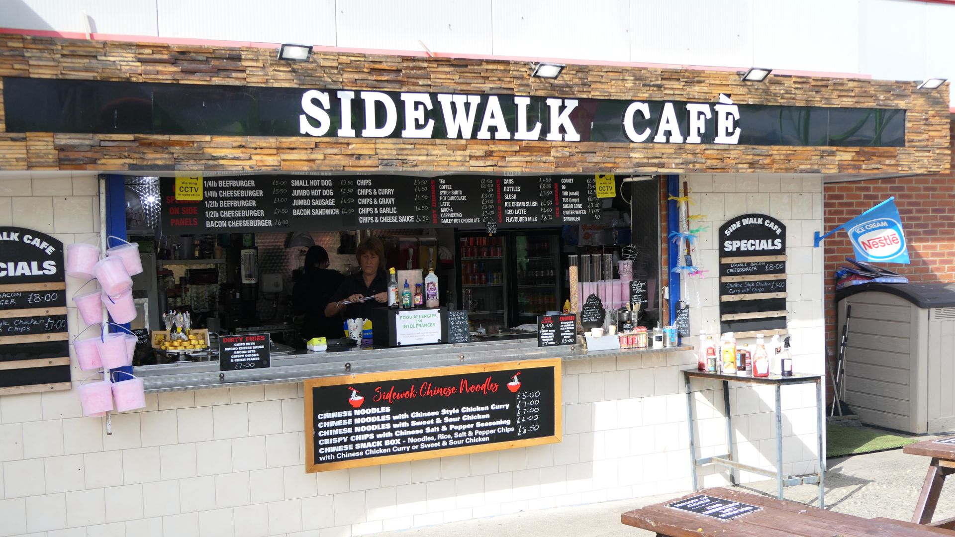 Sidewalk Cafe - Ocean Beach South Shields
