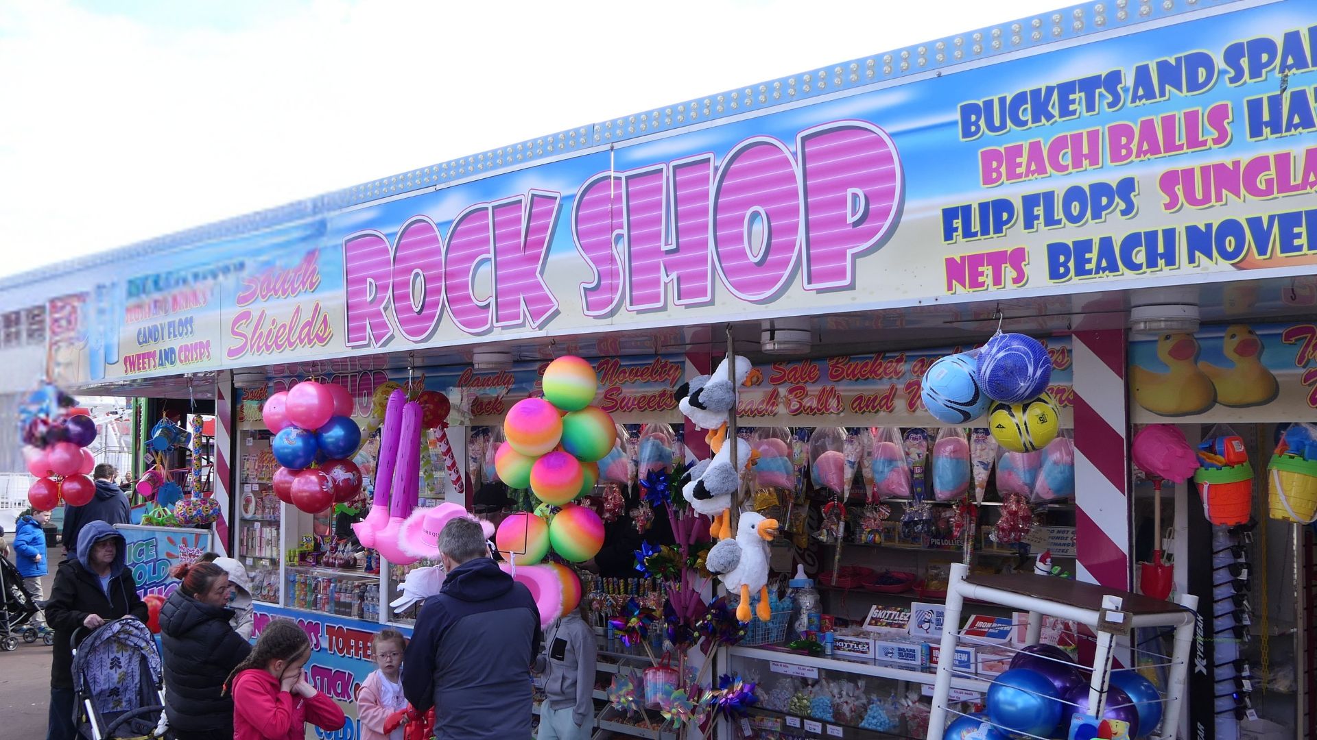 South Shields Rock Shop – Seaside Treats & Gifts
